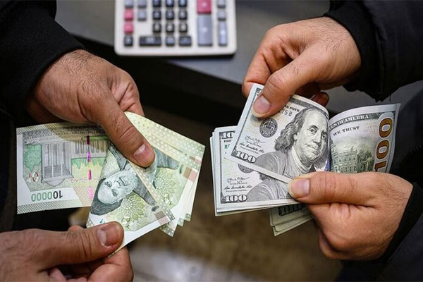 بازار ارز ترمز کرد/3 عامل مهم برای توقف قیمت دلار و سکه