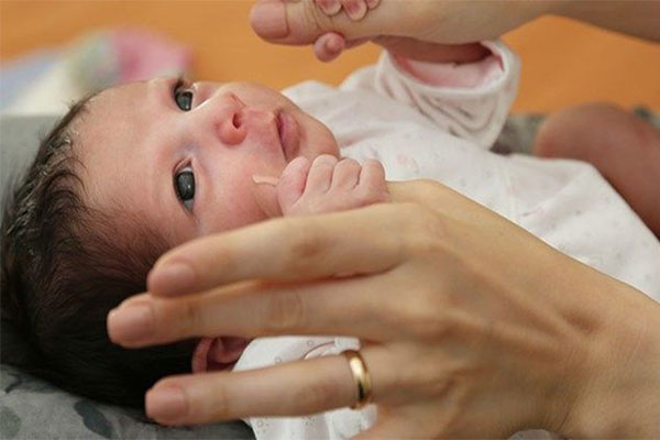 بدهی ۱۰۶ هزار دلاری هر کودک آمریکایی از بدو تولد