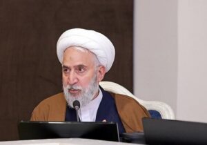 موحدی: اسامی افرادی که ارز صادراتی را بازنگردانده‌اند، اعلام شود