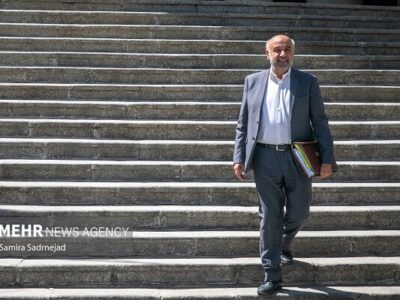 میدری: اوراق سازمان تأمین اجتماعی هفته آینده در بورس عرضه می‌شود