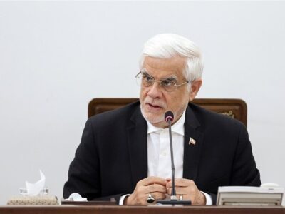 عارف: ضریب نفوذ بیمه باید به عدد ۷ برسد